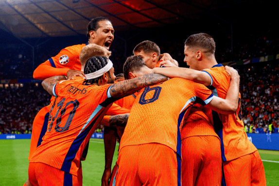 丁浩与范廷,钰角逐中国,棋王争霸赛,Ag亚游真人官网,Ag亚游真人官网入口,Ag亚游真人官方网址,Ag亚游真人国际厅,Ag亚游真人平台官方,Ag亚游真人棋牌,Asia,Gaming