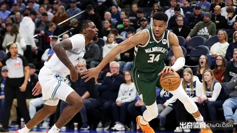 俄甲榜首客场战劲旅：专家8胜6期号解析