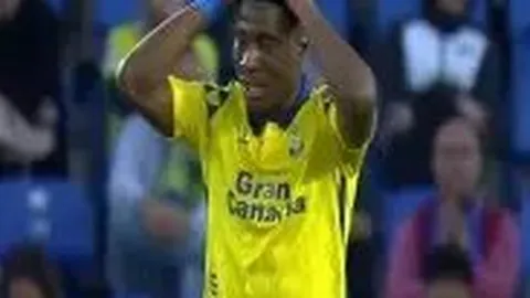 东体：侯永永受轻伤，刘诚宇和王钰栋更担得起“奇兵”重任。